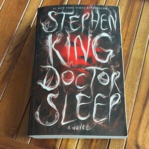 Stephen King 'Doctor Sleep' Paperback Book​